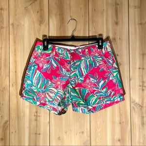 Lilly Pulitzer Callahan Shorts in Jungle Tumble